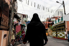 Sri Lanka Melarang Burqa,...