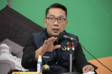 Bersilaturahmi dengan...
