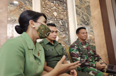 Resmi Berstatus Lelaki,...