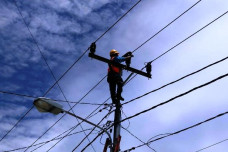 PLN Kucurkan Rp23 M...