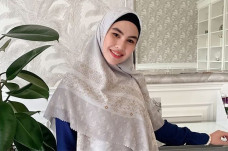 Kartika Putri Minta...