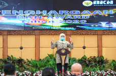 Pemprov Jatim Terima...