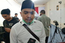 Pengacara Minta Nama...