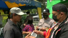 Sehari Jelang Ramadhan,...