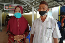 Usai Divaksinasi, Pasangan...