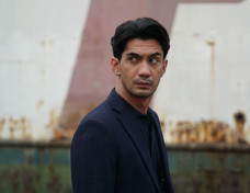 Reza Rahadian Kagumi...