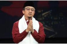 Ustadz Yusuf Mansur...