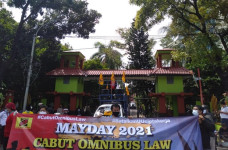 Peringati May Day, Massa...