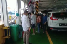 Kecewa Larangan Mudik,...