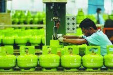 Permintaan Gas Saat...