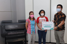 Selembar Foto Seharga...