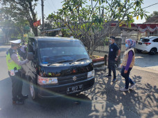 Pemudik Asal Kuningan...