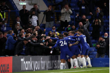 Tuntaskan Dendam, Chelsea...