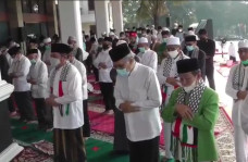 Tangis Pecah di Palembang,...