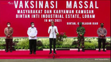Jokowi Tinjau Pelaksanan...