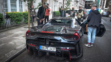 Ferrari yang Tak Biasa...
