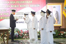 Ganjar: Togel dan Karaoke...