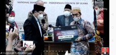 Bantu Palestina, Ustaz...