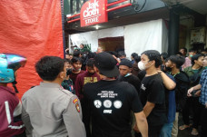 Diskon 90% Jadi Penyebab...