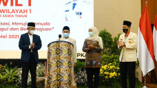 Dukung Khofifah Tangani...