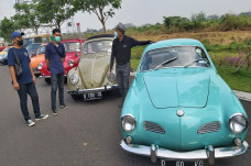 Keseruan Mobil-mobil...