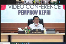 Gubernur Kepri Pantau...