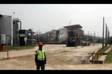 Pengolahan Limbah Industri...