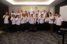 Partai Berkarya di Bawah...