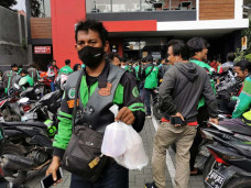 Netizen Bagikan Pengalaman...
