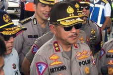 Dirikan Beberapa Check...