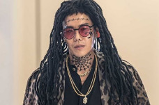 Park Eun Seok Minta...