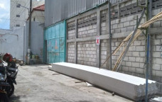 Pembangunan Gudang di...