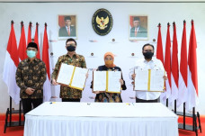 Pemerintah Revisi SKB...