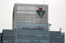 Bank Permata Terima...