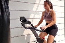 Body Goals, Begini Penampilan...