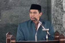 KH Muammar Bakry: Menjaga...