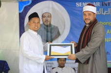 Al Azhar Tawarkan Paket...