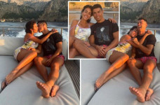 Ronaldo Menciumi Georgina...