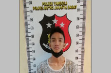 Buron Seminggu, Pelaku...