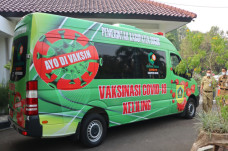 Seperti DKI Jakarta,...