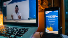 Telkomsel Salurkan 906...