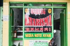Pengusaha Warteg di...
