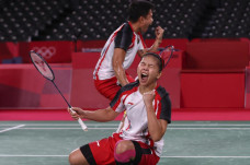 Greysia/Apriyani Boyong...