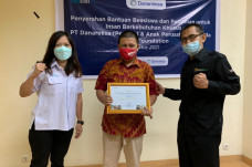 Konsisten Bantu Penyandang...