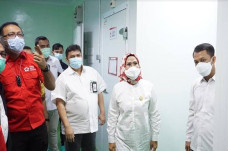 Bantu Pasien COVID-19,...