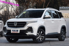 Ekspor Mobil Wuling...
