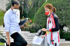 Presiden Jokowi Beli...