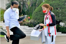 Momen saat Jokowi Beli...