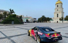 Mobil Balap Drifting...