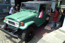 Melukis Wajah Bung Karno...
